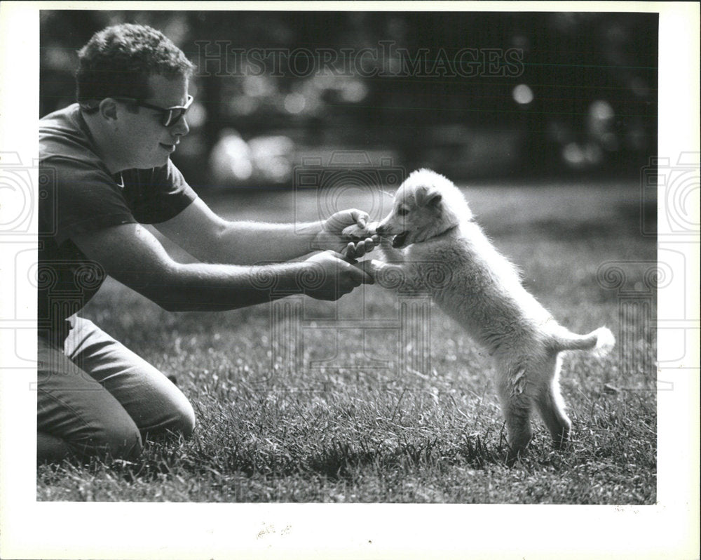 1990 Press Photo Dan Rosene Public Garden Nathan Month  - Historic Images