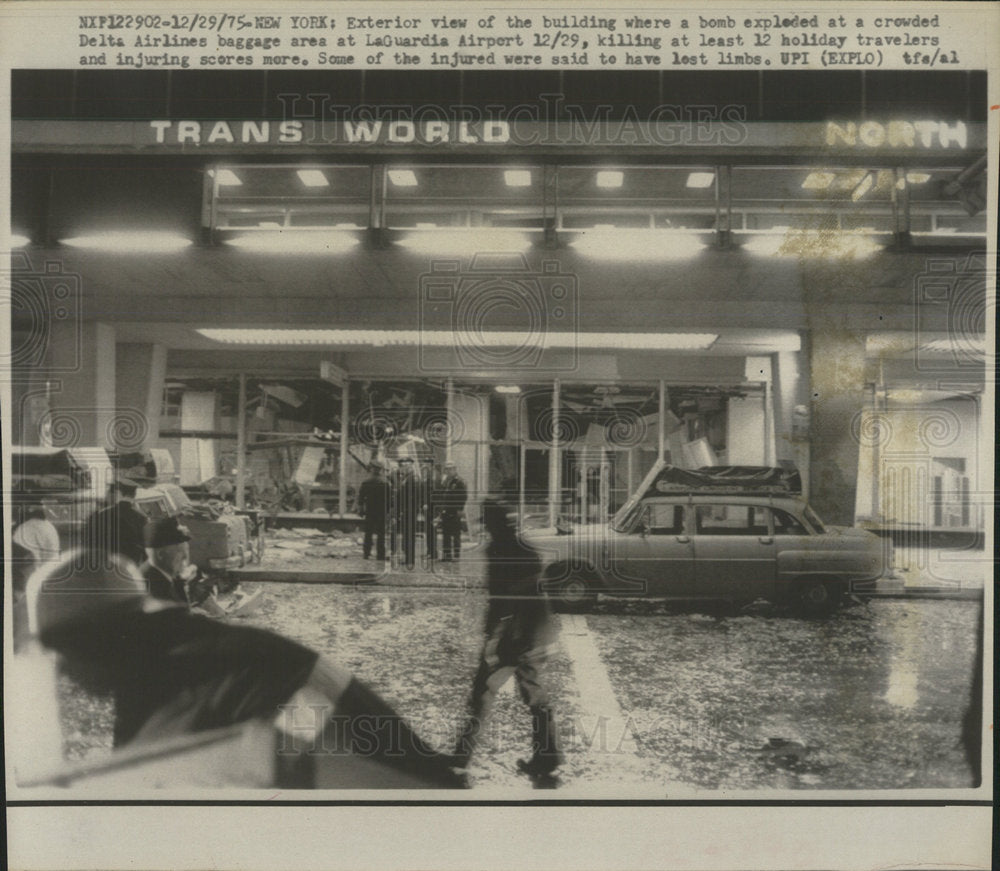 1975 Press Photo LaGuardia Airport Delta Area NewYork - Historic Images