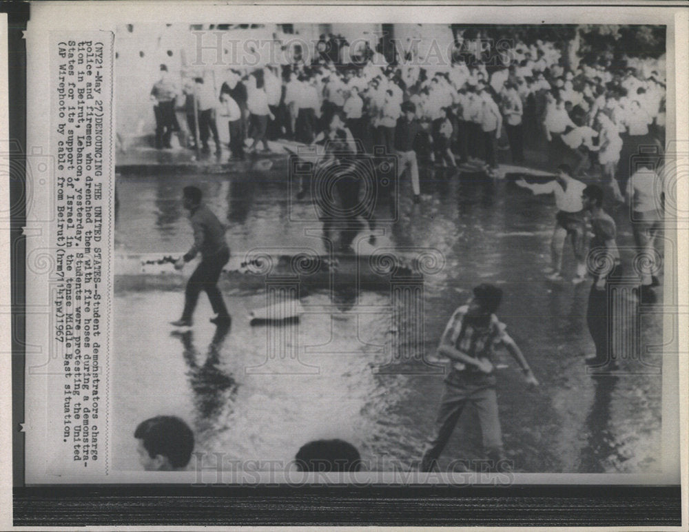 1967 Press Photo United States Student demonstrators  - Historic Images