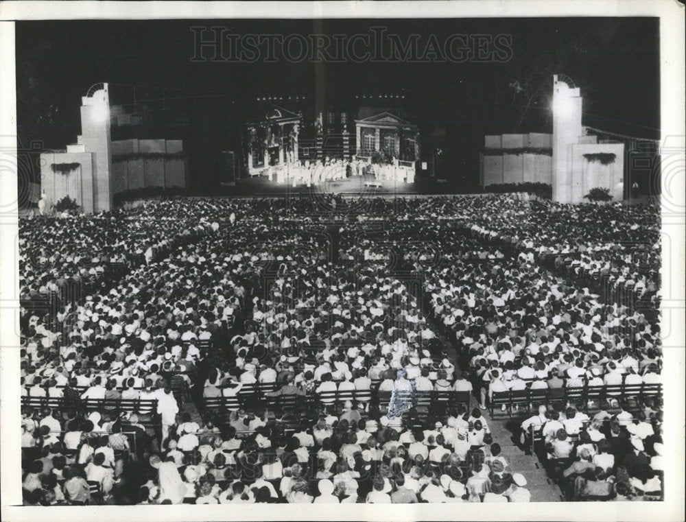1937 Press Photo St. Louis Municipal Opera Crowd - Historic Images