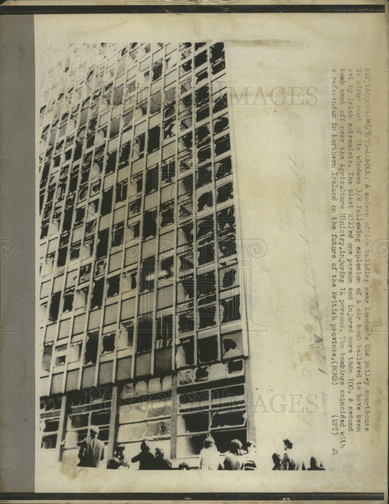 1973 Press Photo London Old Bailey court House Bomb - Historic Images