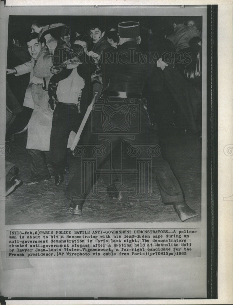 1965 Press Photo DEMONSTRATION RIOTS FRANCE - Historic Images