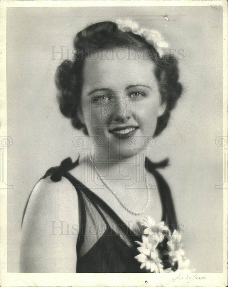1937 Press Photo Queen Anne Elizabeth Monaghan Cotillon - Historic Images