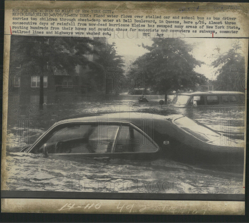 1975 Press Photo Flood water Hurricane Eloise - Historic Images