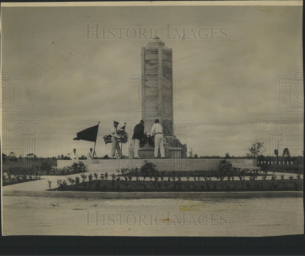 1937 Press Photo Memorial Dedications Soldiers - Historic Images