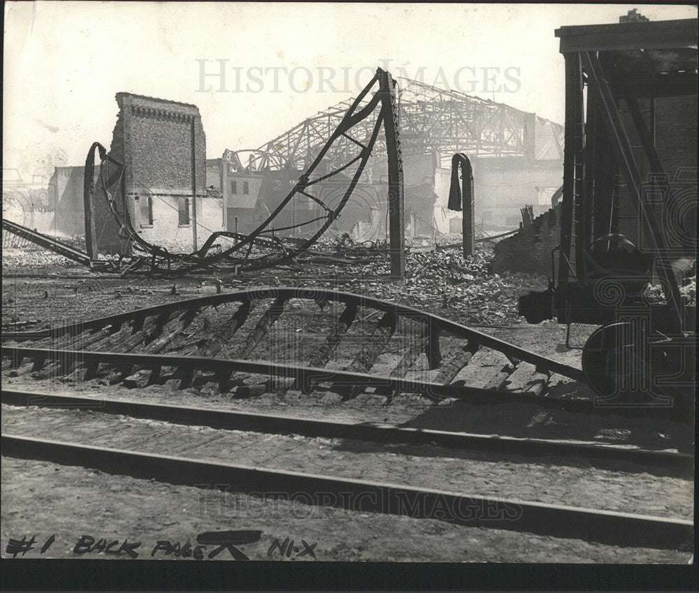 1934 Press Photo ruins Dexter Park Pavilion in Chicago - Historic Images