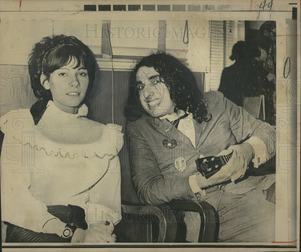 1969 Press Photo Tiny Tim Singer Marry Vicki Budinger - Historic Images