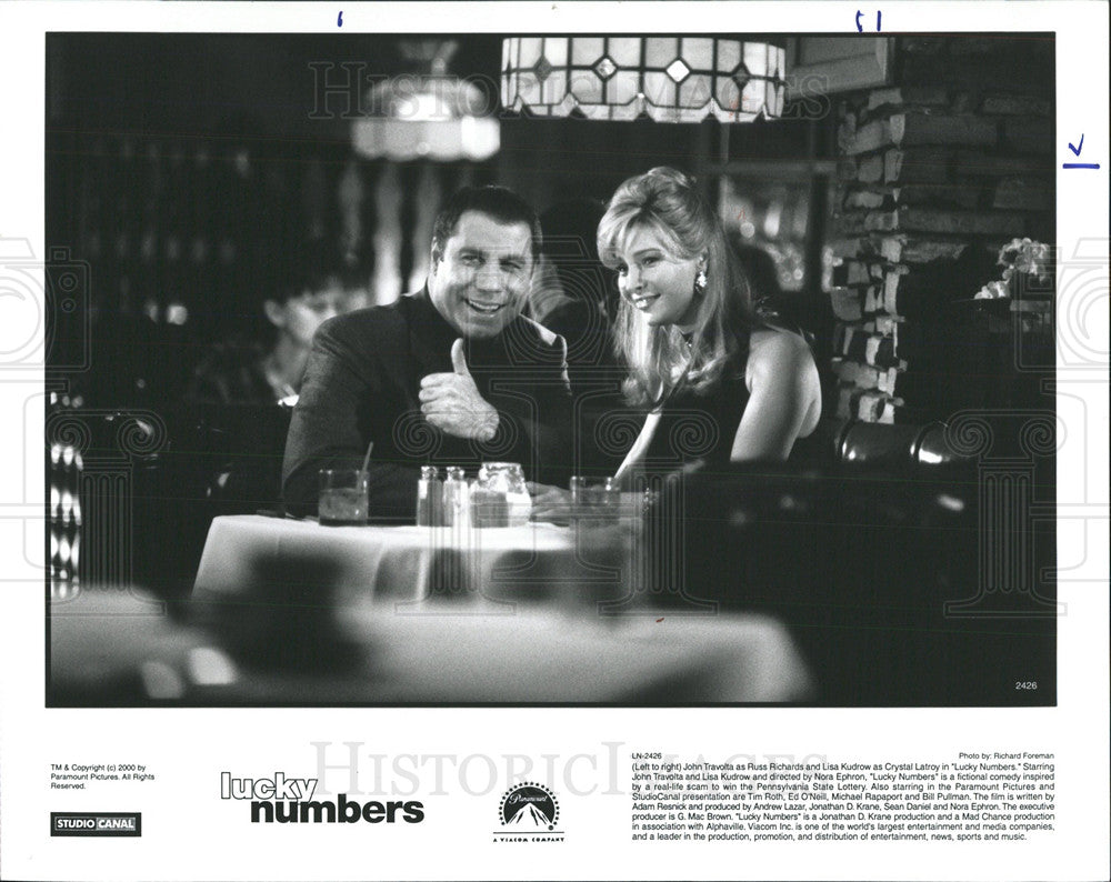 2000 Press Photo John Travolta Actor Lisa Kudrow  - Historic Images