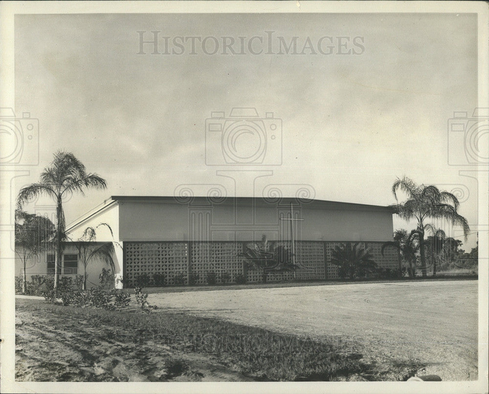 1965 Press Photo Wesleyan Methodist Church Exterior - Historic Images