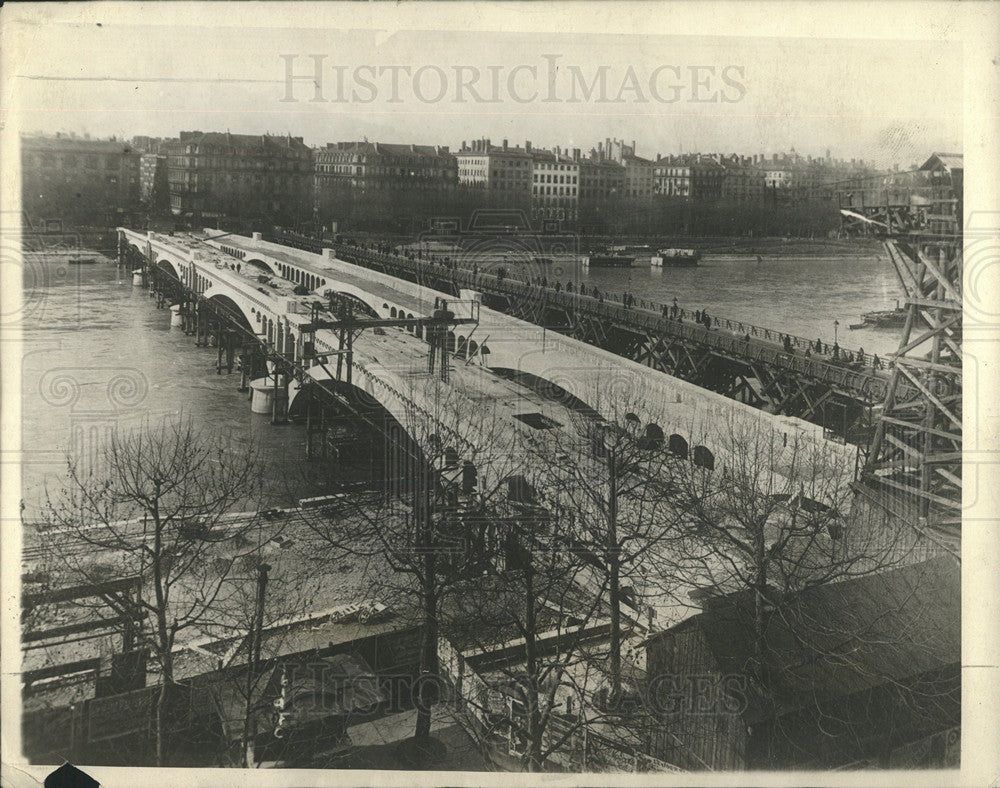 1918 Press Photo New Wilson Bridges Cross River Lyons - Historic Images