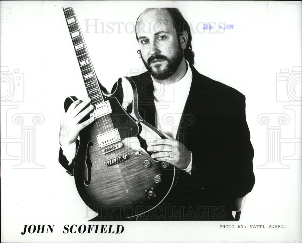 1994 Press Photo John Scofield American jazz guitarist - Historic Images