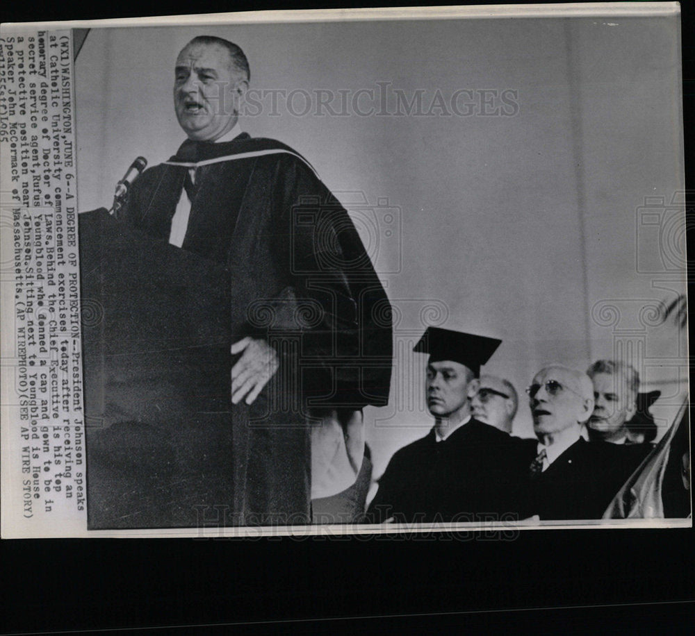 1965 Press Photo President Johnson Catholic University - Historic Images