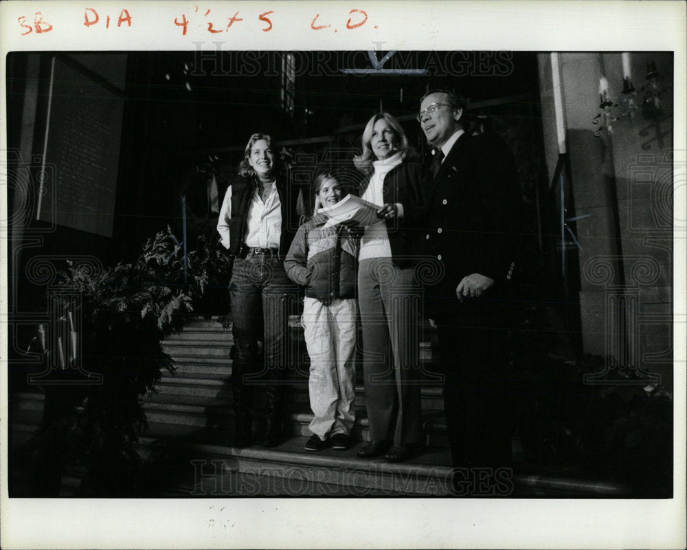 1979 Press Photo Detroit Institute Arts visitor - Historic Images