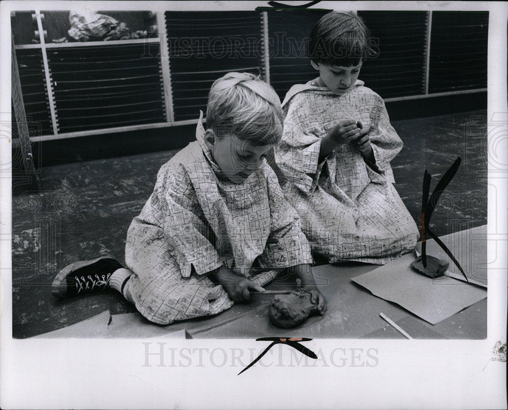 1965 Press Photo children Detroit Institute Arts shop - Historic Images