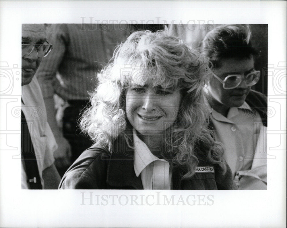 1991 Press Photo Royal Oak Post Office Shooting Worker - Historic Images