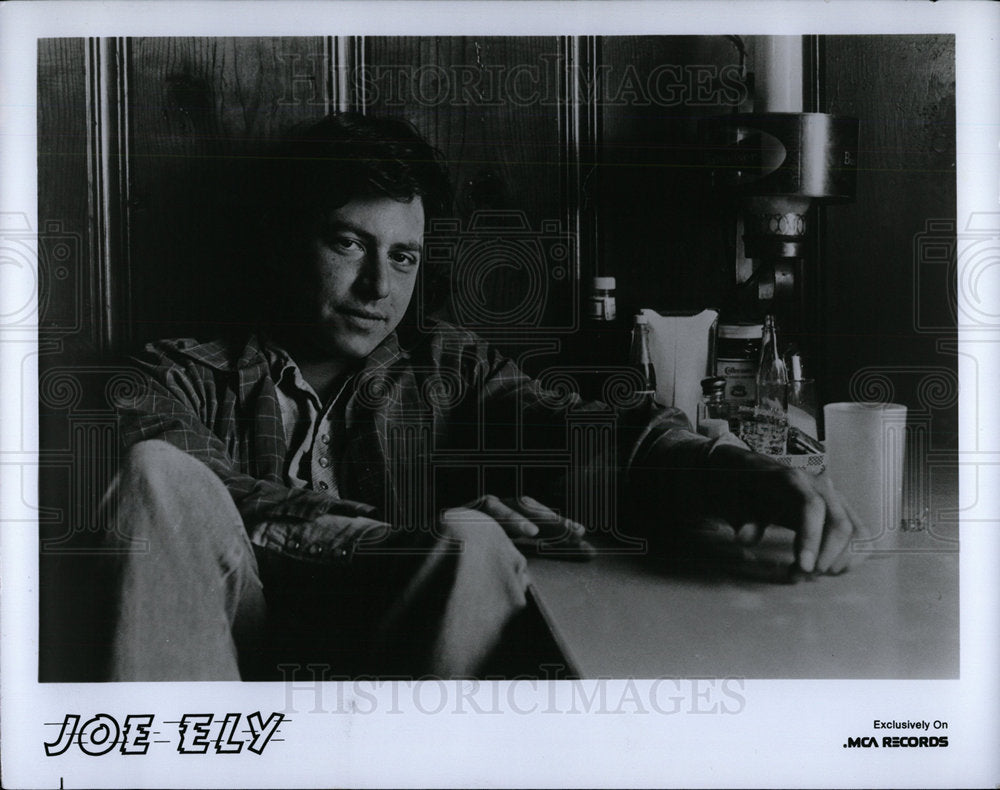 1988 Press Photo American Singer Joe Ely - Historic Images