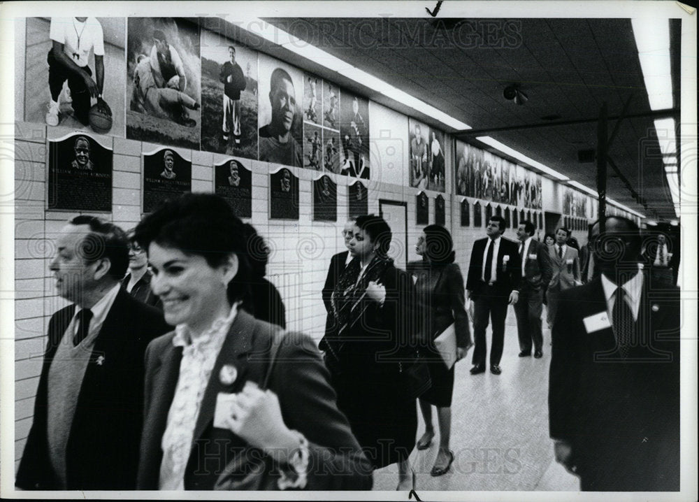 1973 Press Photo Hallway of Cobo Hall Detroit Michigan - Historic Images