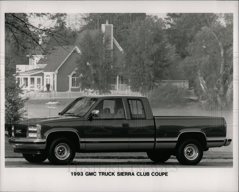 1993 Press Photo 1993 GMC Truck Sierra Club Coupe - Historic Images