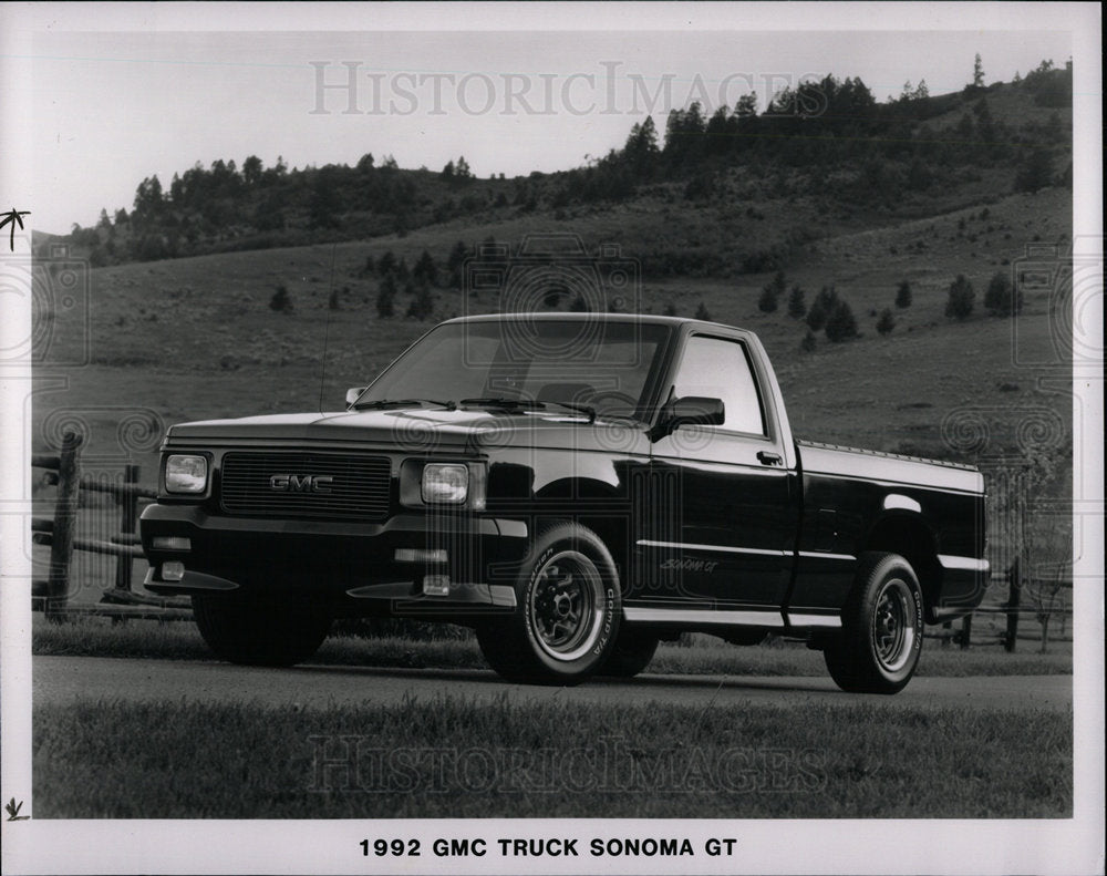 1992 Press Photo 1992 GMC Sonoma Pickup Truck - Historic Images