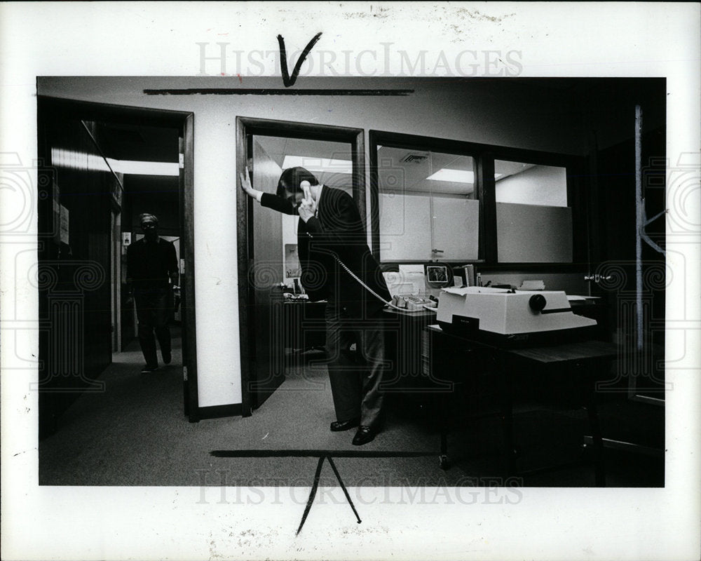 1982 Press Photo James Blanchard for Governor Staff - Historic Images