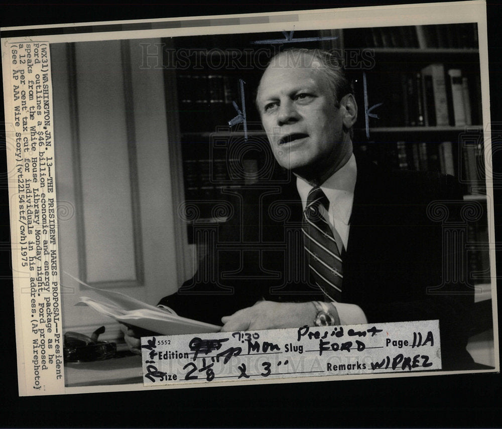 1975 Press Photo President Gerald Ford  - Historic Images