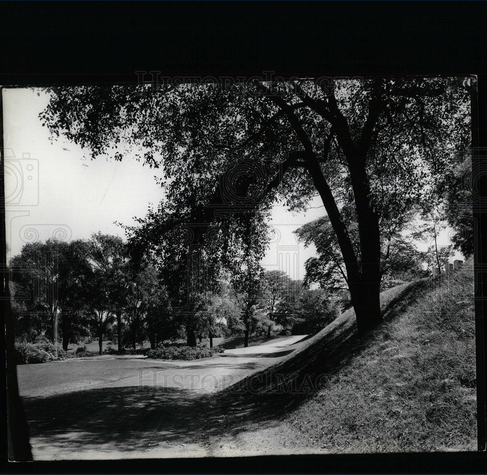1936 Press Photo Elmwood Cemetery - Historic Images