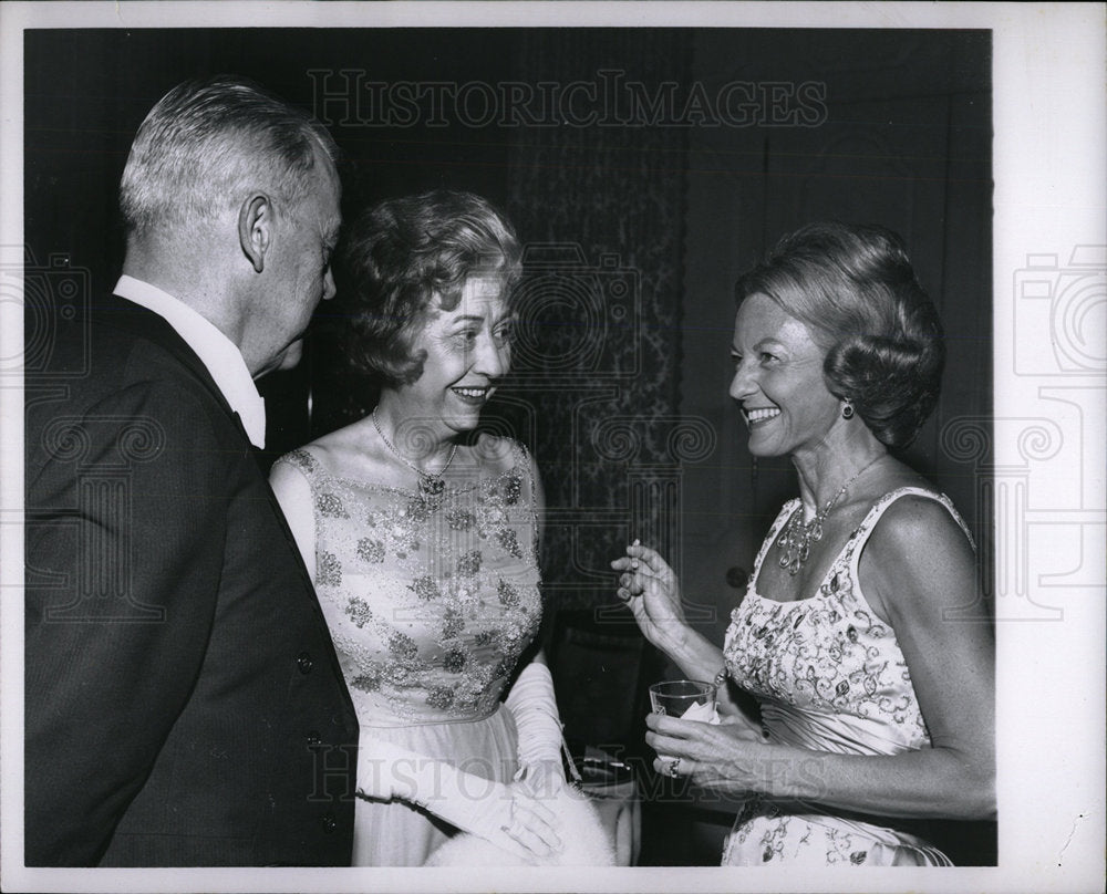 1965 Press Photo Mr. Mrs. Theodore O. Yntema Mrs. Mack - Historic Images