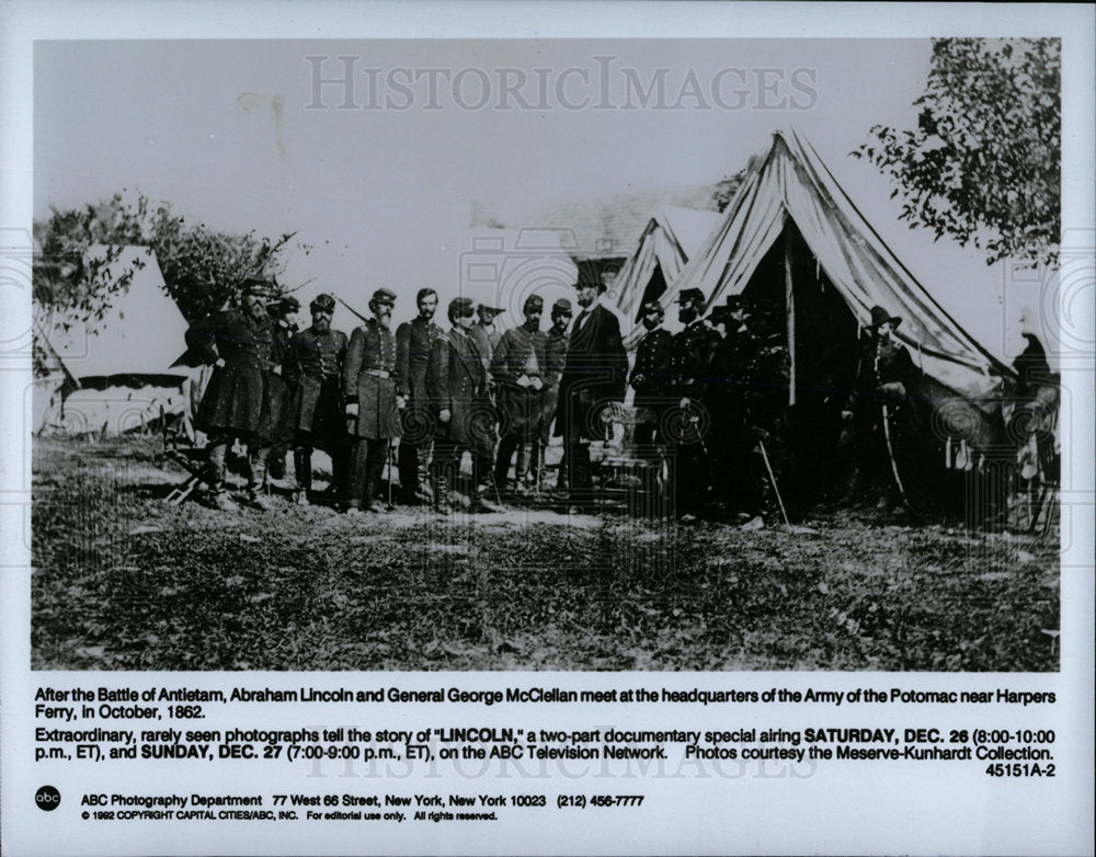 1992 Press Photo Abraham Lincoln Meets McClellan - Historic Images