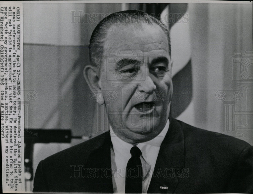 1965 Press Photo President Johnson On Vietnam War - Historic Images