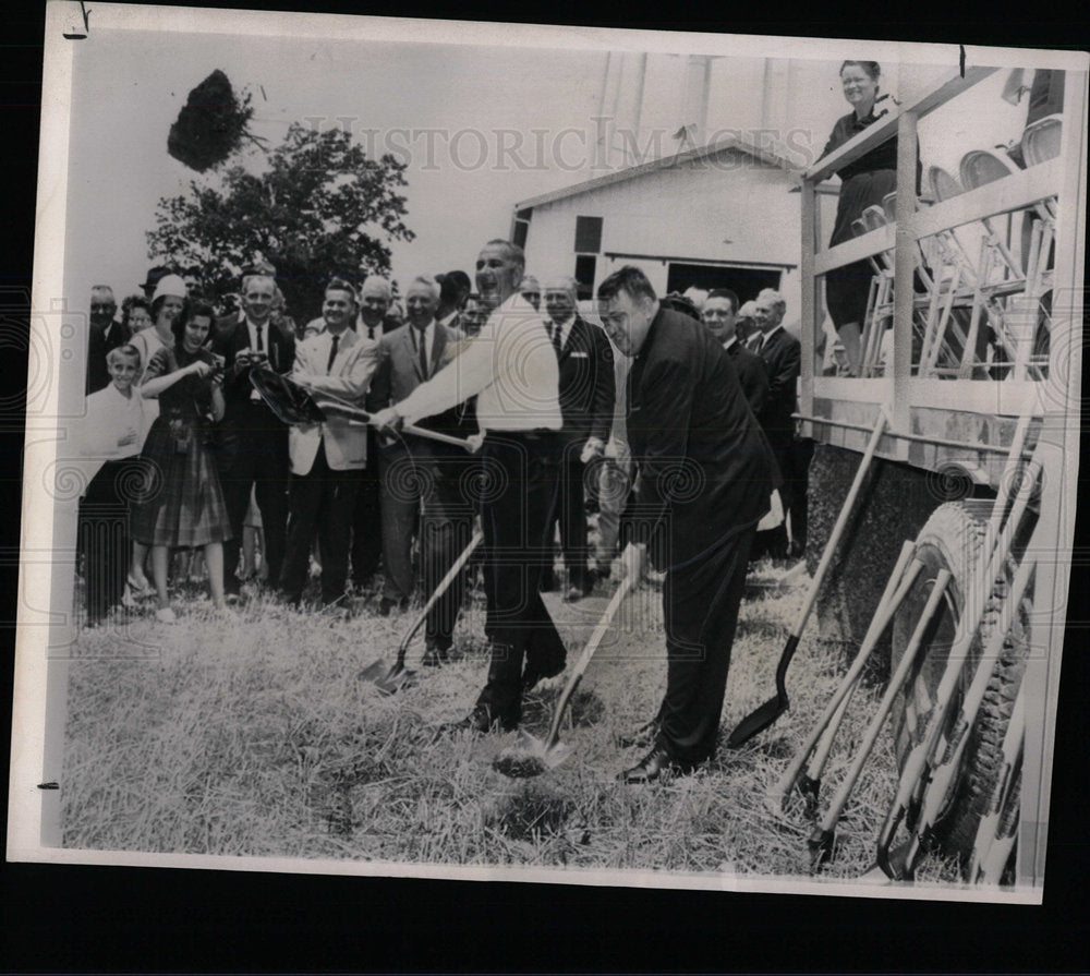 1961 Press Photo Lyndon Baines Johnson President - Historic Images