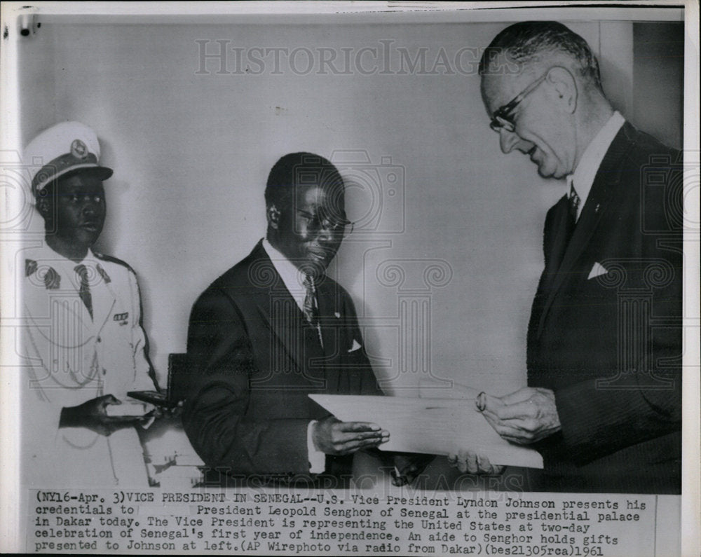 1961 Press Photo Lyndon Johnson Leopold Senghor Senegal - Historic Images
