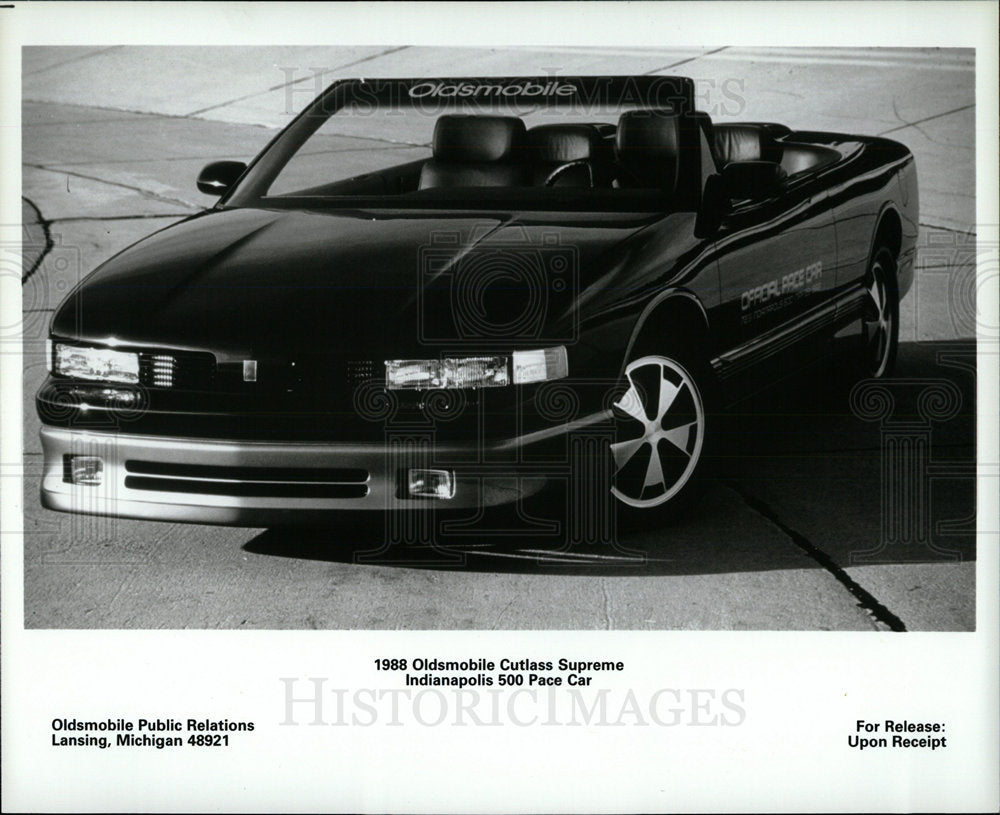 1987 Press Photo Oldsmobile Cutlass Supreme Car Auto - Historic Images