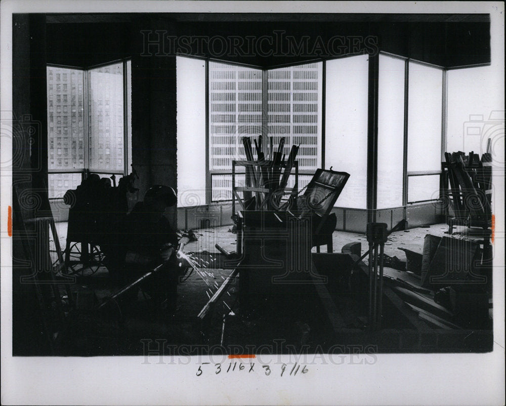 1965 Press Photo Inside Detroit&#39;s Hotel Ponchartrain - Historic Images
