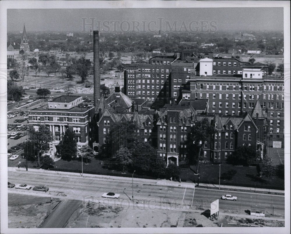 1967 Press Photo Harper Hospital Complex Detroit - Historic Images