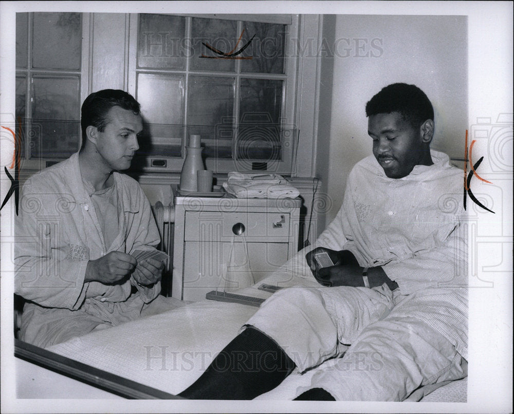 1969 Press Photo Jones Theodore Spencer Marine hospital - Historic Images