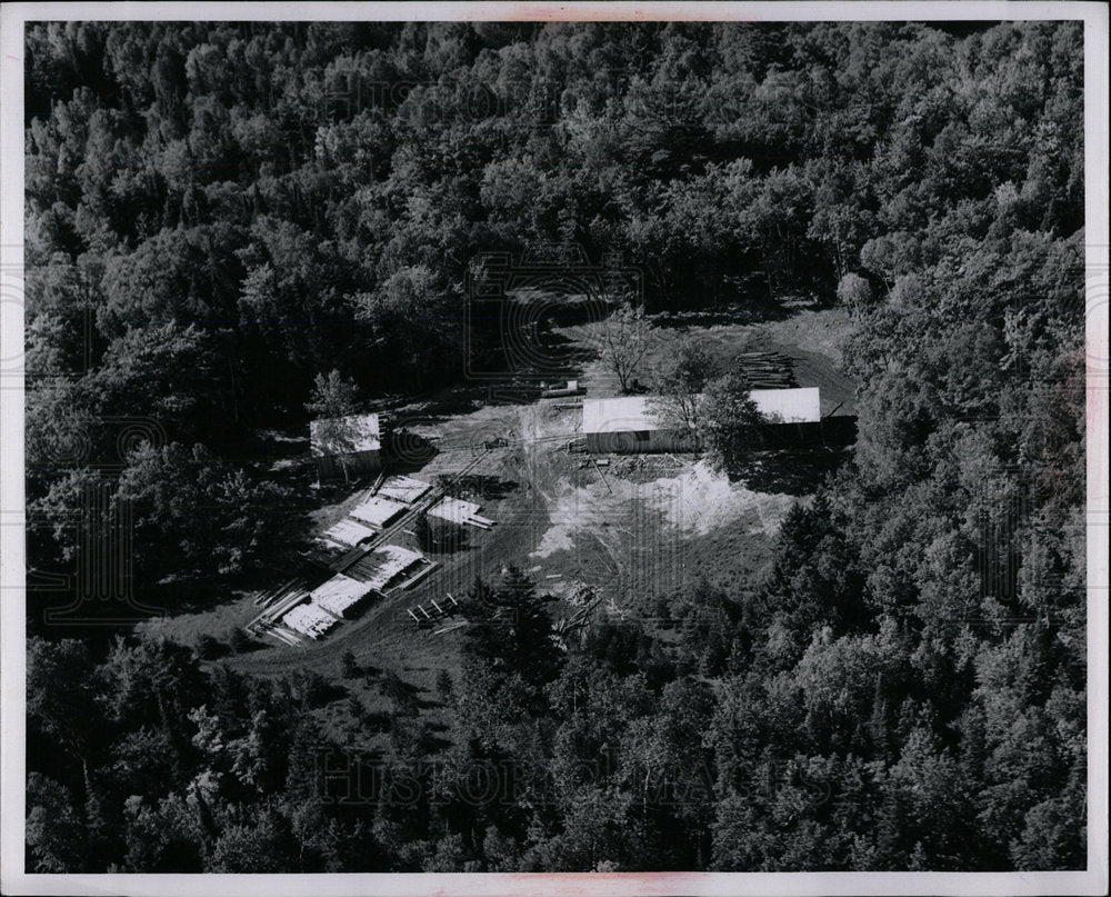 Press Photo Island Bois Blank Second Timber Nestled 305 - Historic Images