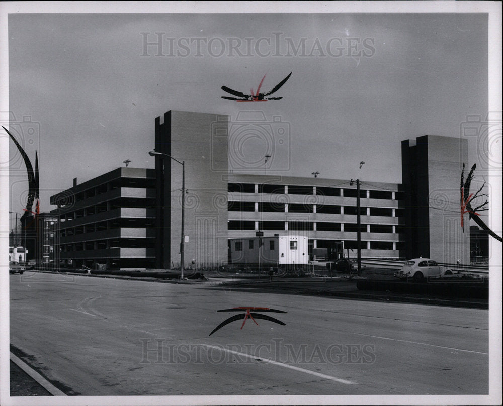 1970 Press Photo Grace Hospital Garage Detroit  - Historic Images