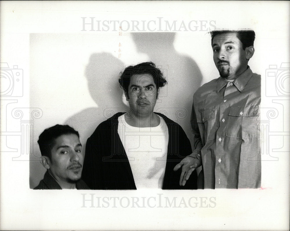 1994 Press Photo Chicano Secret Service - Historic Images