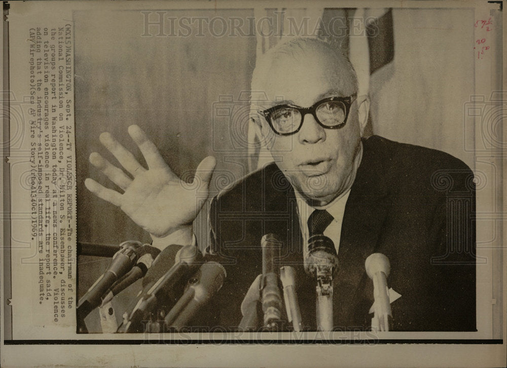 1969 Press Photo Dr. Milton S. Eisenhower  - Historic Images