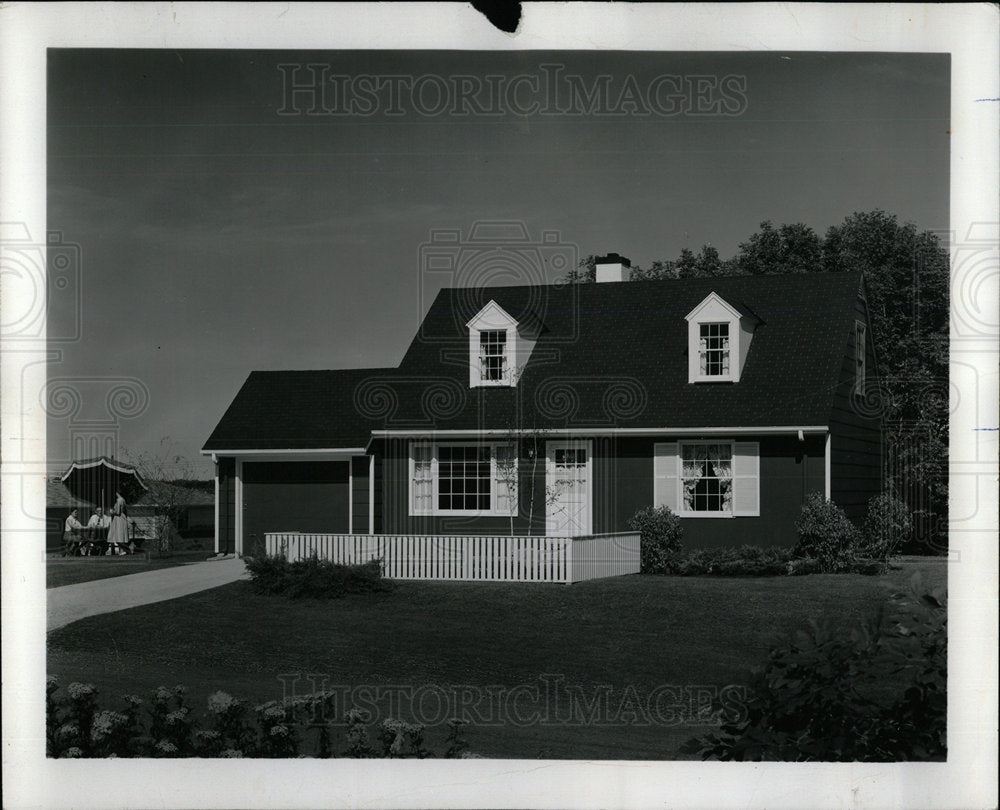 1960 Press Photo Cape Cod Design northwest suburban  - Historic Images