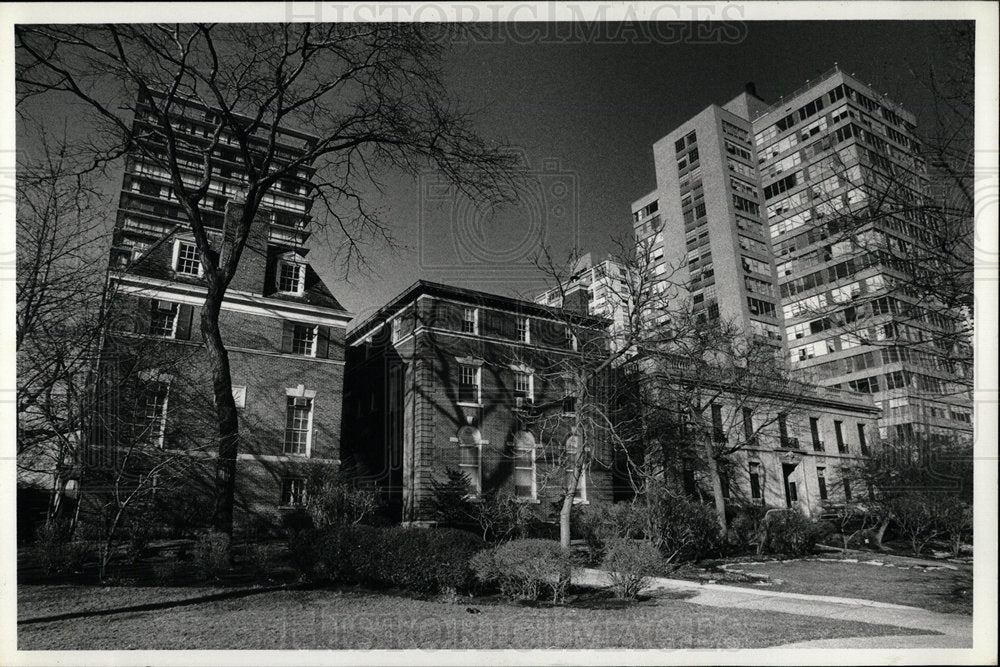 1980 Press Photo House Kellogg Mansion Three Neighbors  - Historic Images
