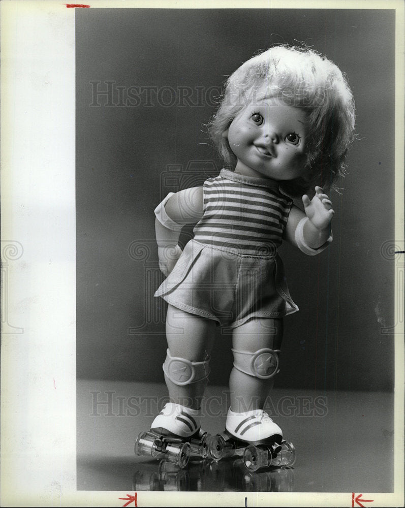 1983 Press Photo Neiman Marcus Baby Mattel Skates - Historic Images