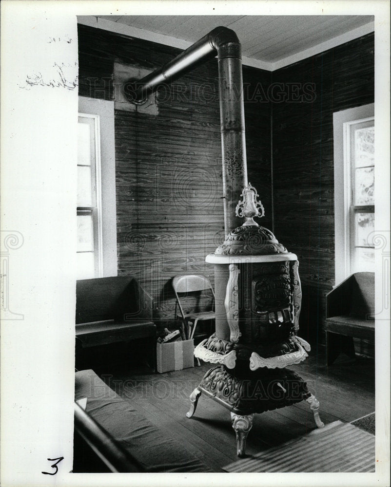 1985 Press Photo Methodist church Istachatta stove  - Historic Images