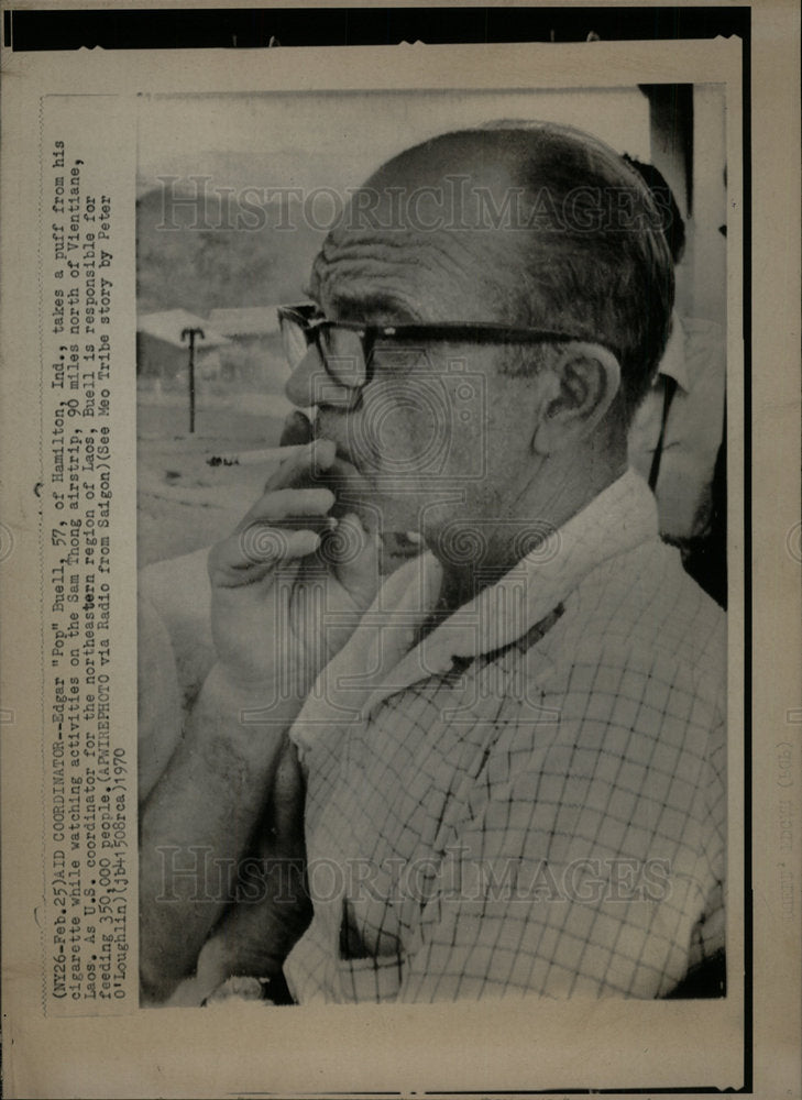 1970 Press Photo Edgar Pop Buell Hamilton Puff Cigarett - Historic Images