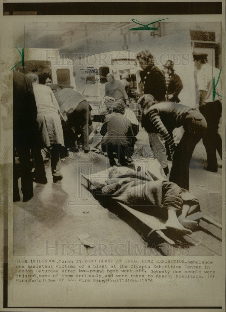 1976 Press Photo Olympia Exhibition Center Bomb London - Historic Images