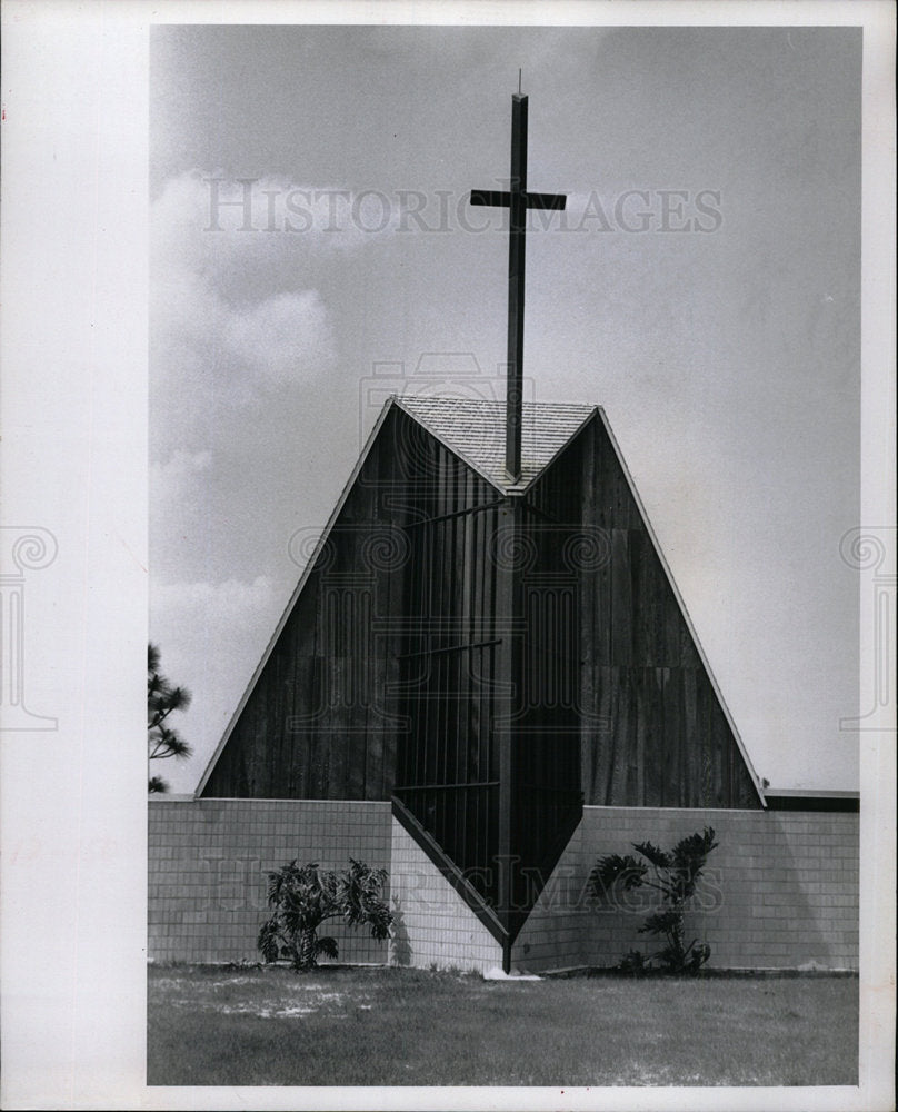 1966 Press Photo Churches Service Dedicate New Chapel J - Historic Images