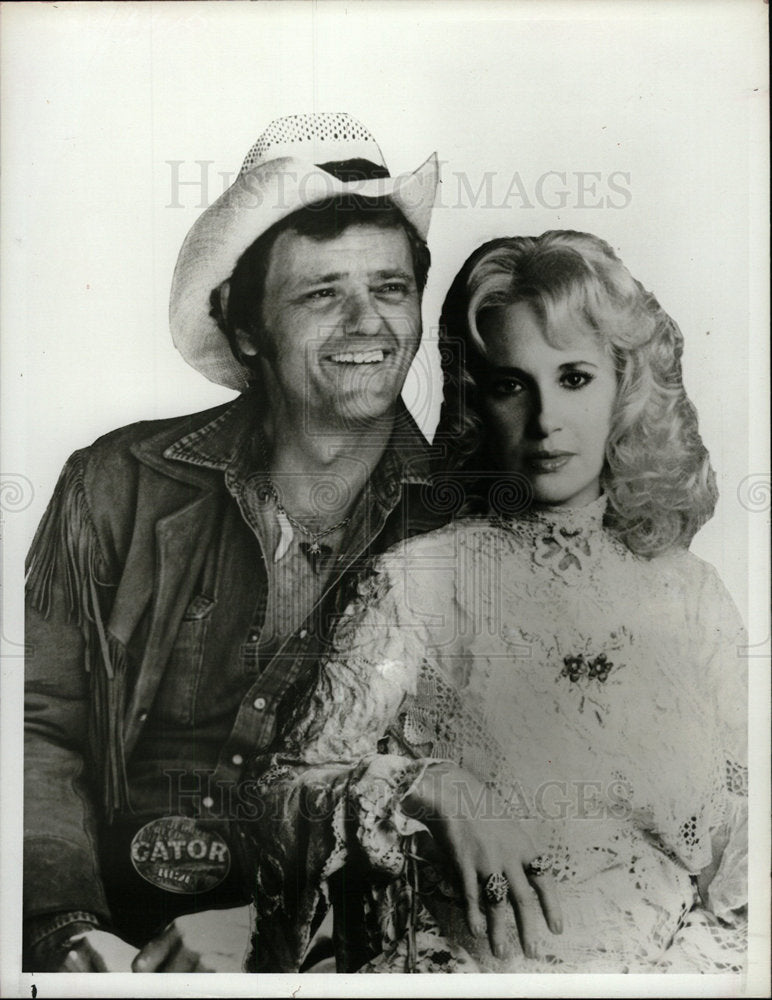 1983 Press Photo Academy of Country Music Awards Host - Historic Images