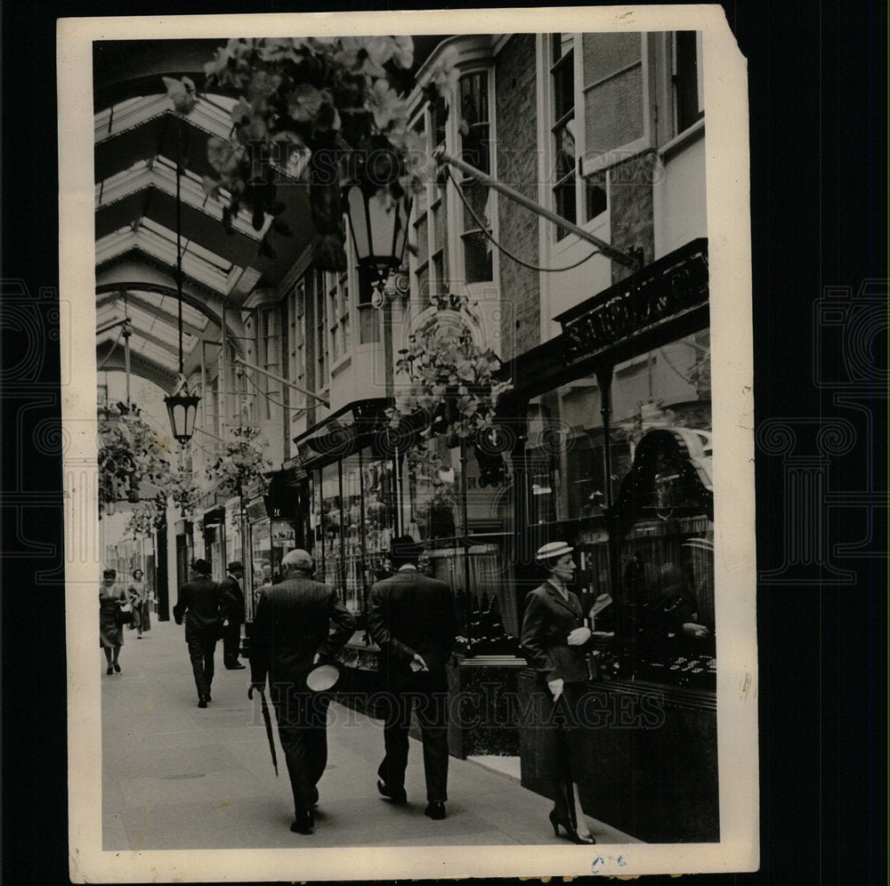 Press Photo London&#39;s Burlington Arcade in Regency - Historic Images