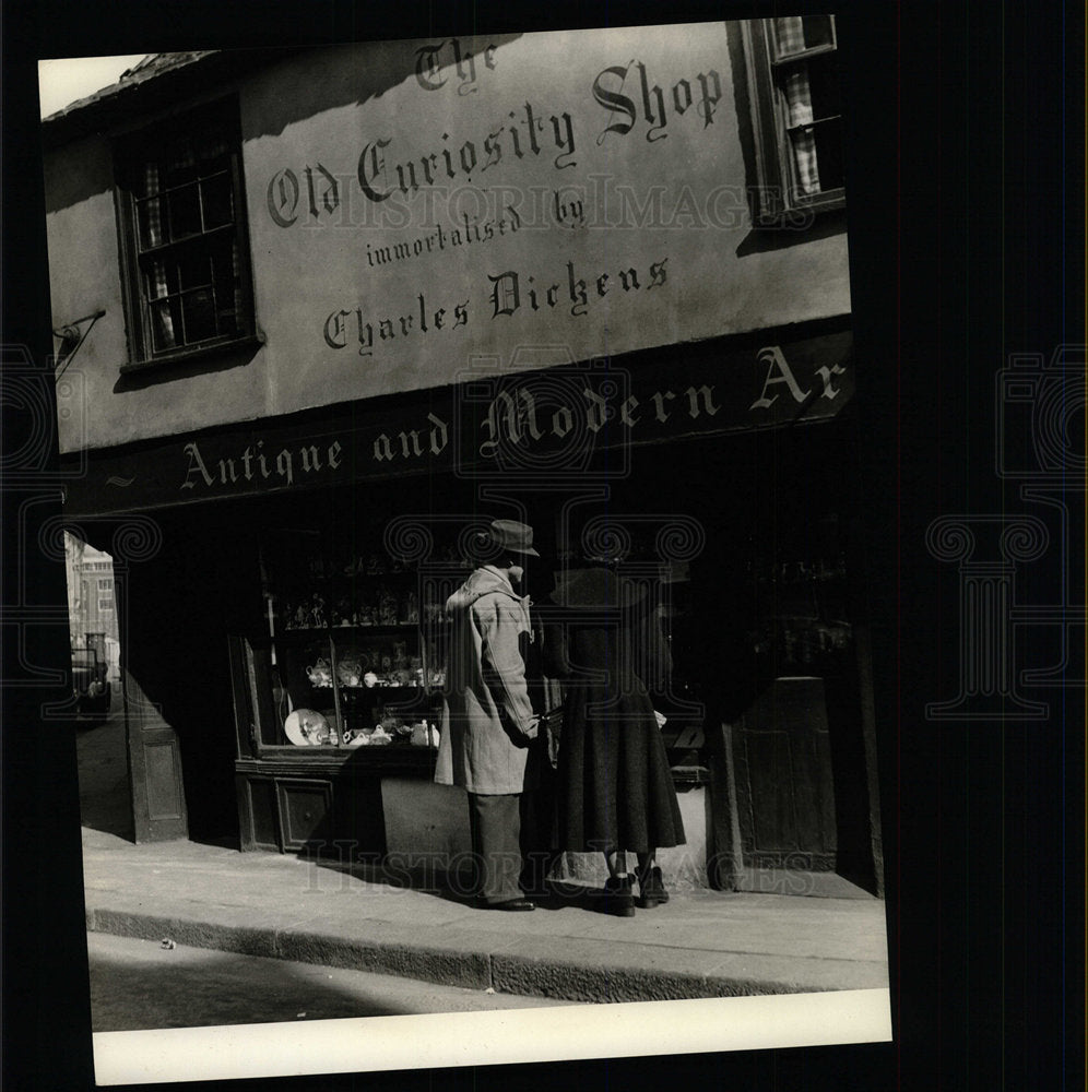 Press Photo &quot;The Old Curiosity Shop&quot; in London, England - Historic Images