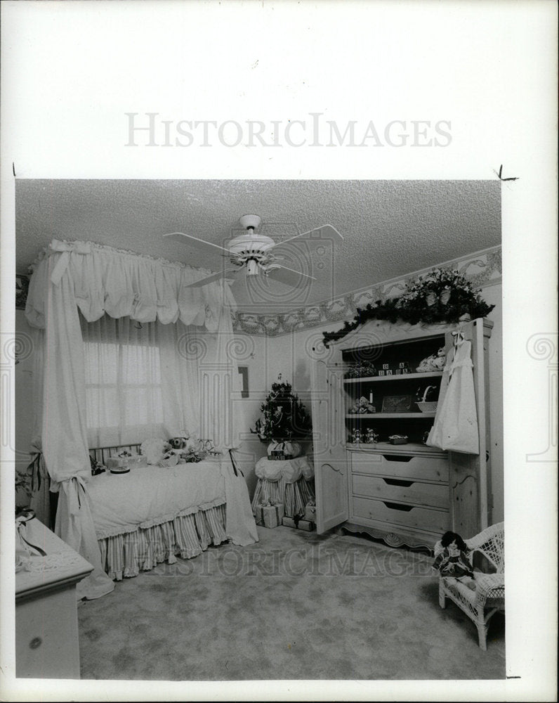 1987 Press Photo Family Room Janet Boston Designer - Historic Images